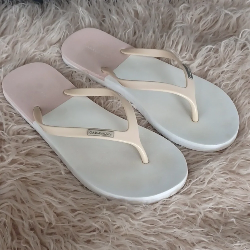 Calvin Klein flip flops